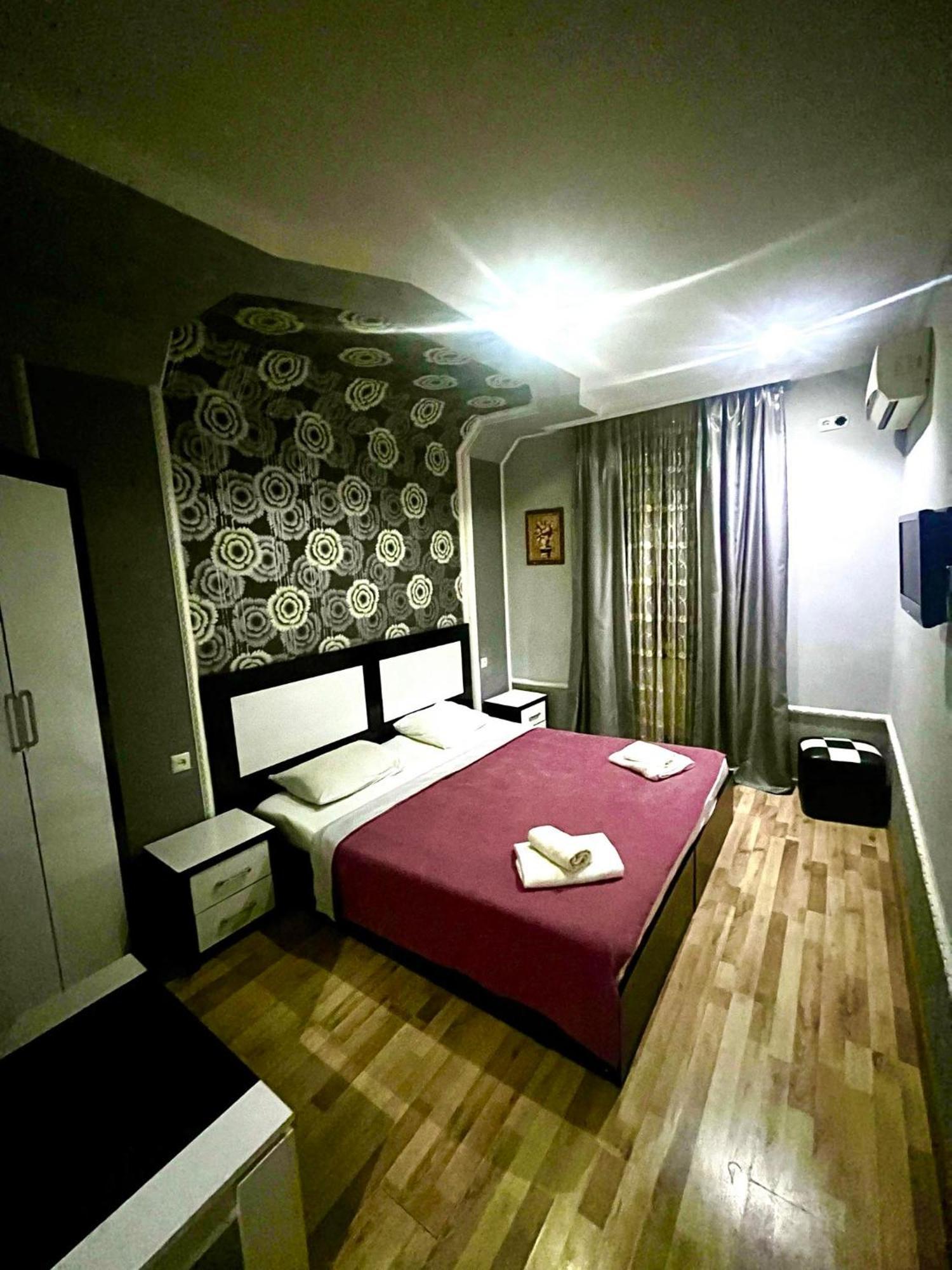 B&B Europa Hotel Kutaisi Exterior foto