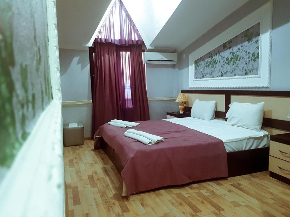 B&B Europa Hotel Kutaisi Exterior foto